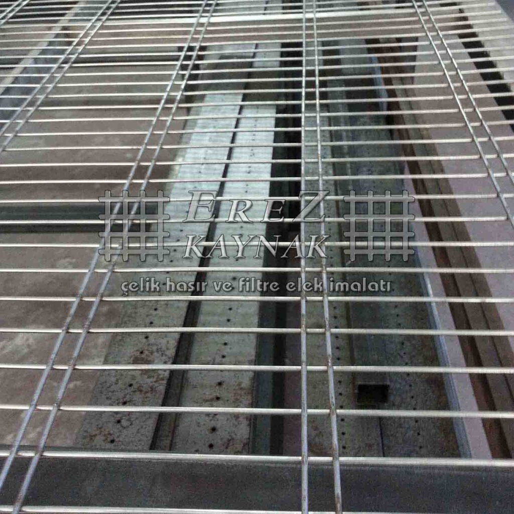 Özel Göz Hasır Tel İmalatı